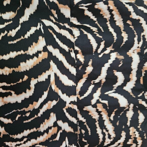 Sofia Jeans by Sofia Vergara Leopard Animal Print Button Front Blouse Size L - Picture 5 of 8